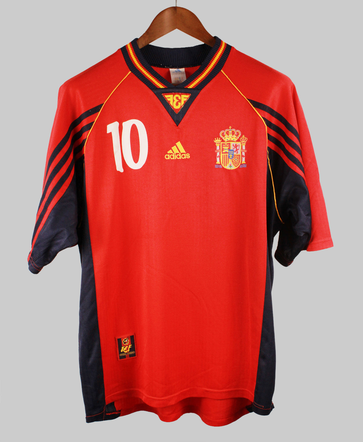 Spain 1998-99 Raul Home Kit (L)
