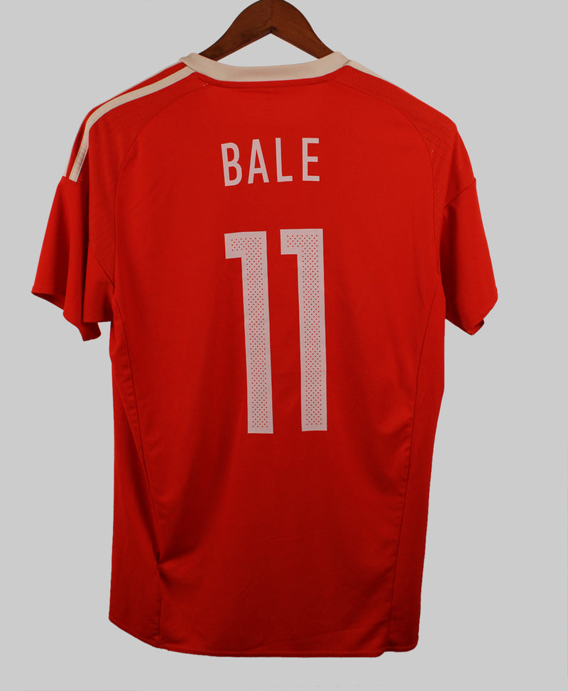 Wales 2016 Gareth Bale Home Kit (L)
