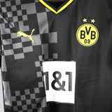 Dortmund 2022-23 Away Kit (S)