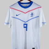 Netherlands 2010-11 V. Persie Away Kit (L)