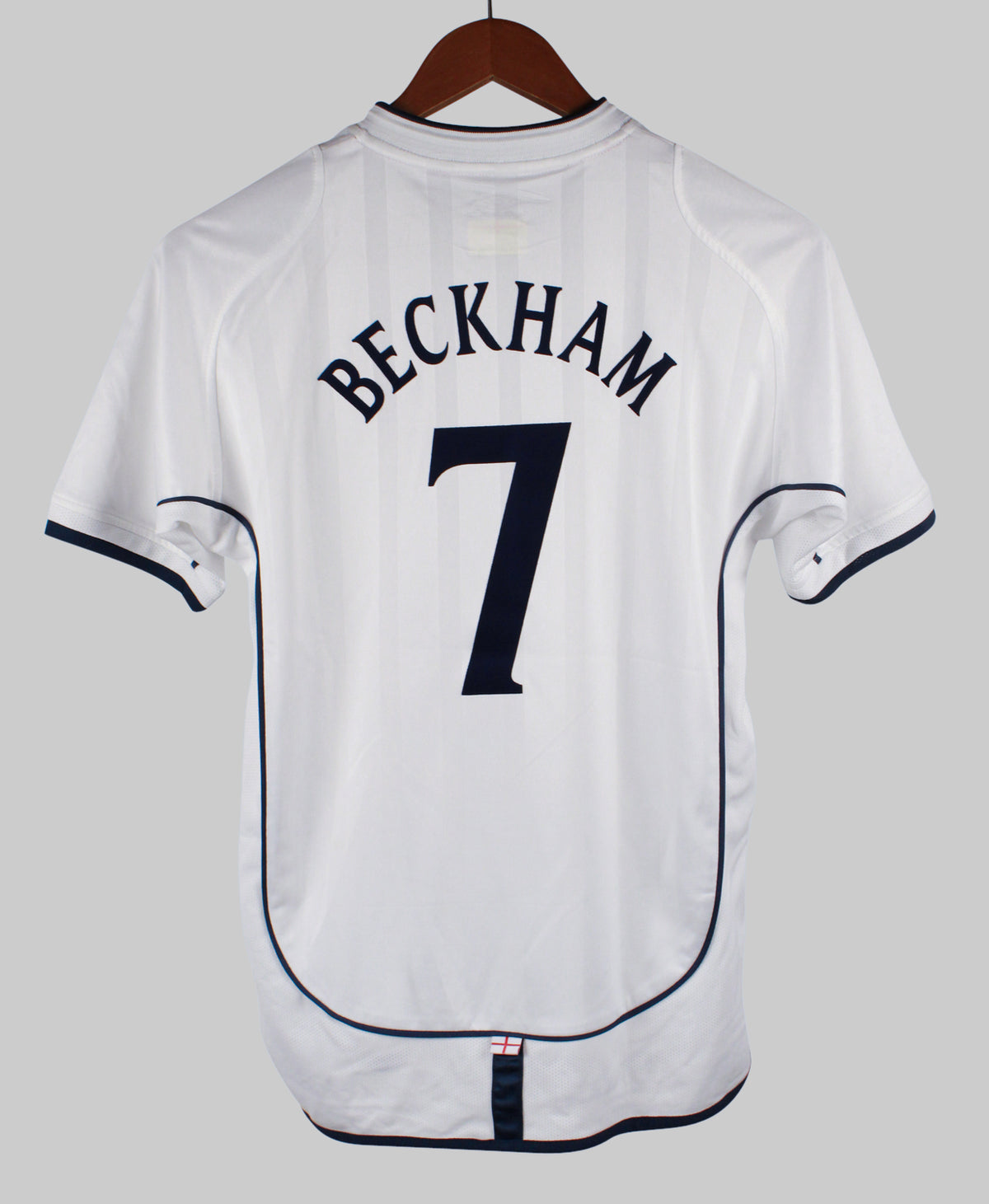 England 2001-02 Beckham Youth Home Kit (YL)