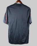 Liverpool 2009-10 Away Kit (L)