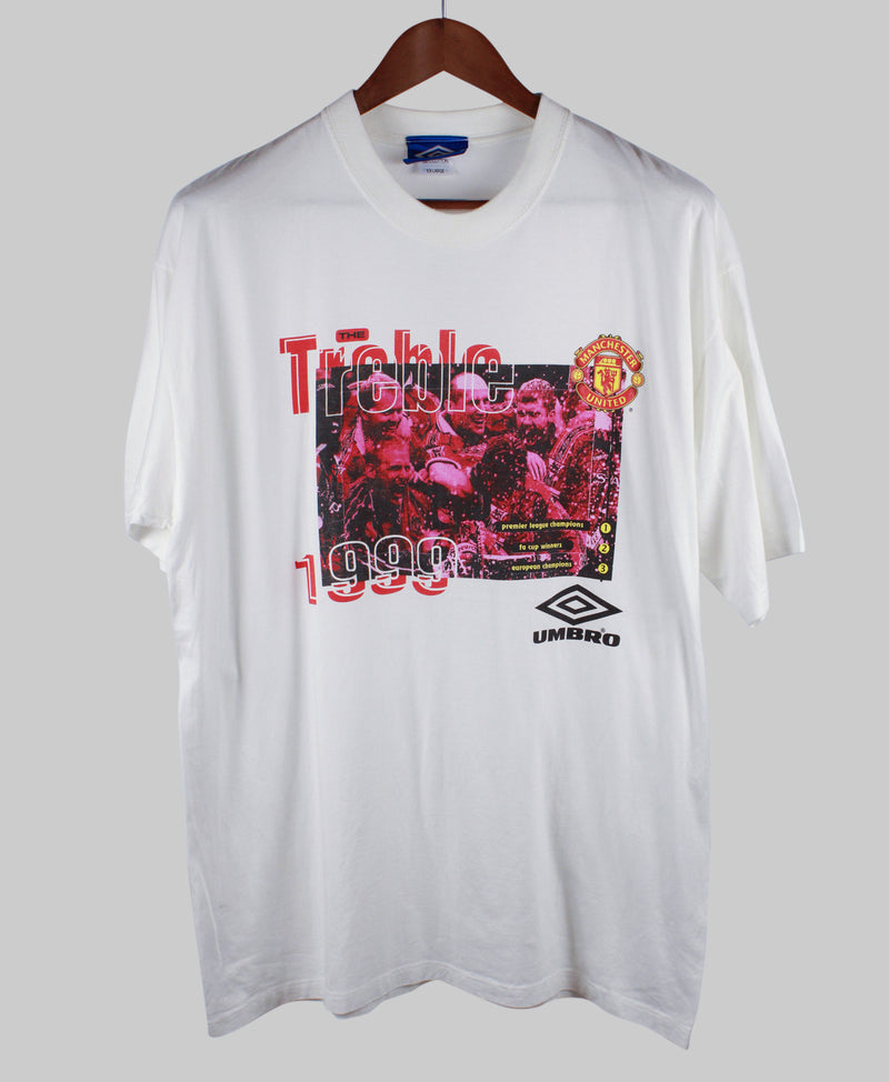 Manchester United 1999-00  T-Shirt Kit (XL)