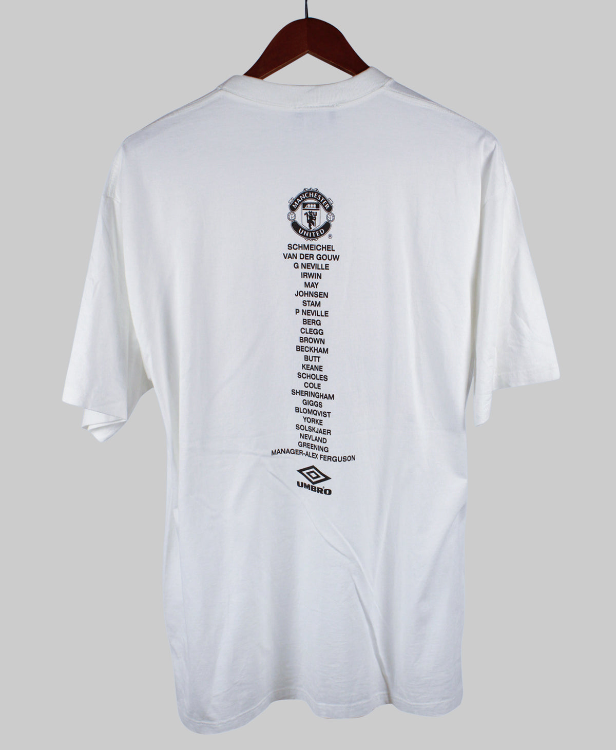 Manchester United 1999-00  T-Shirt Kit (XL)