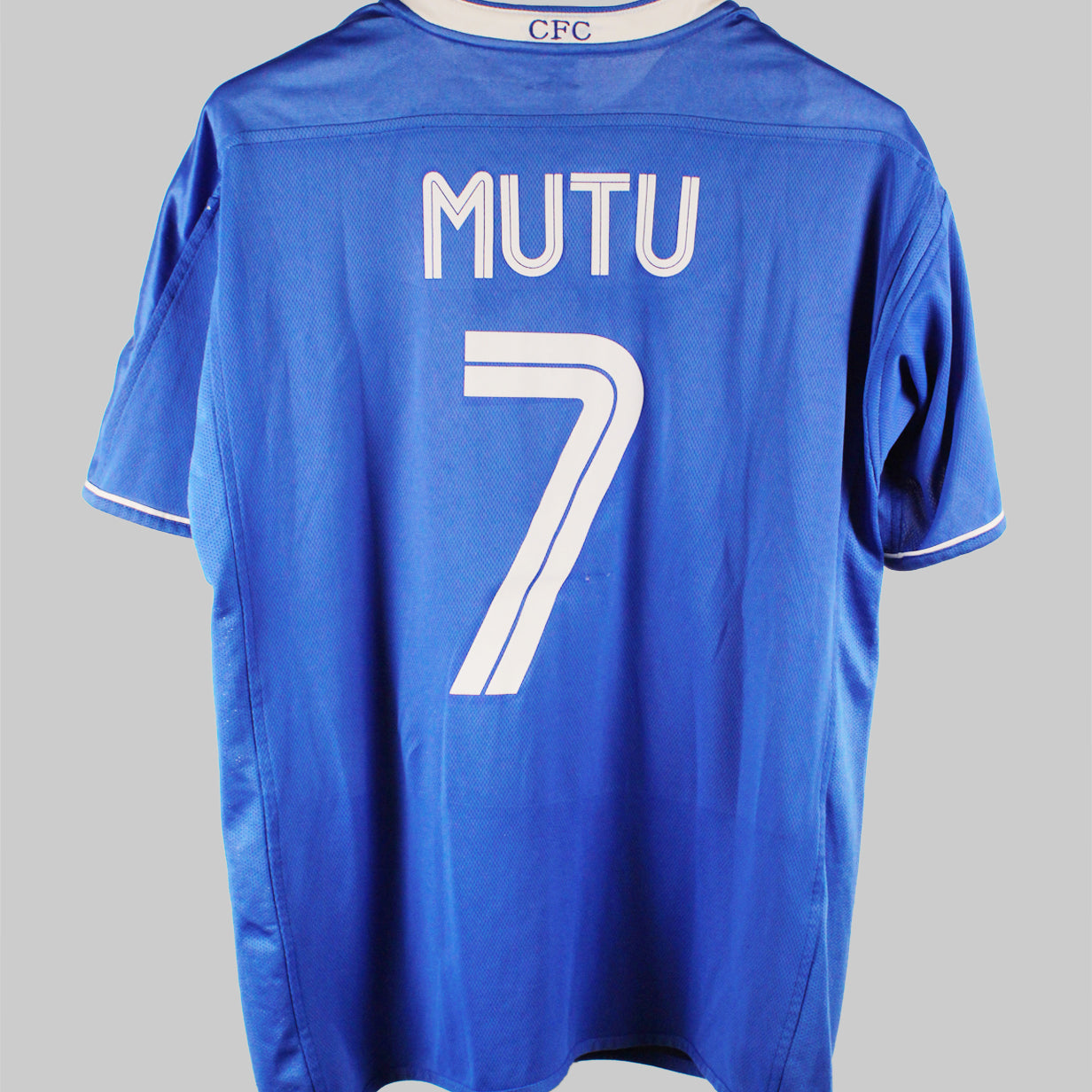 Chelsea 2003-04 Mutu Home Kit  (L)