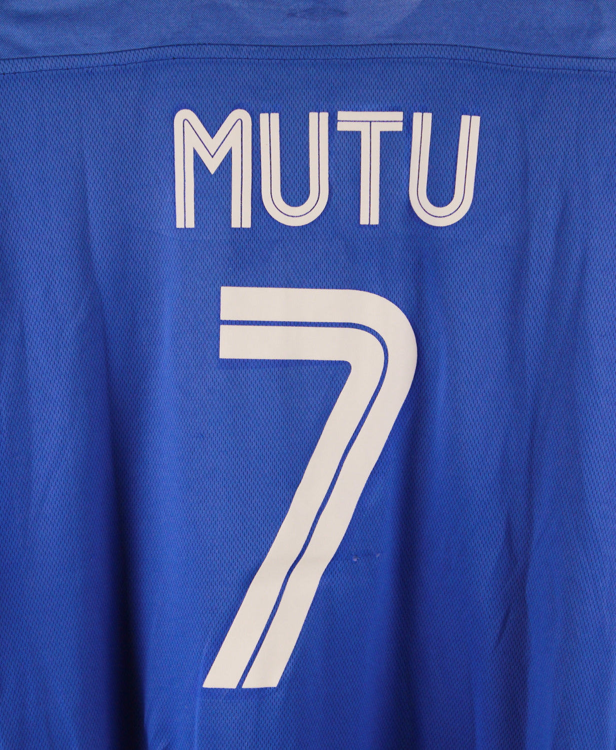 Chelsea 2003-04 Mutu Home Kit  (L)