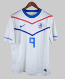 Netherlands 2010-11 V. Persie Away Kit (L)