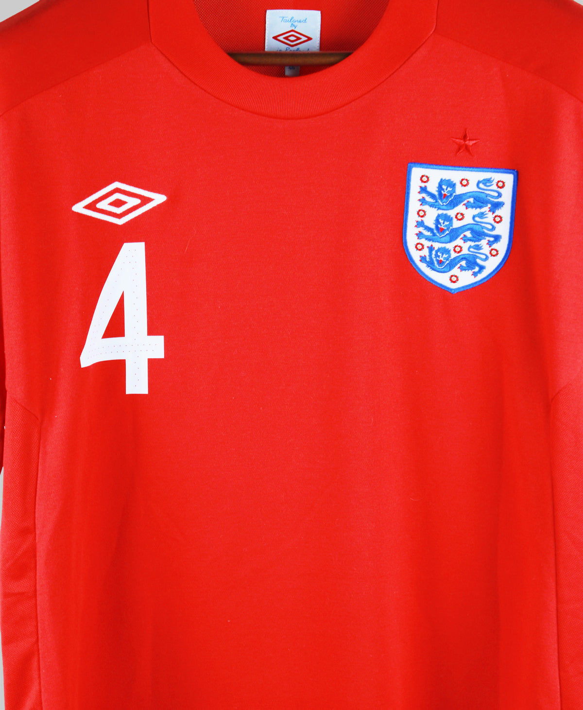 England 2010-11 Gerrard Away Kit (XL)