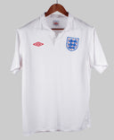 England 2010-11 Home Kit (L)