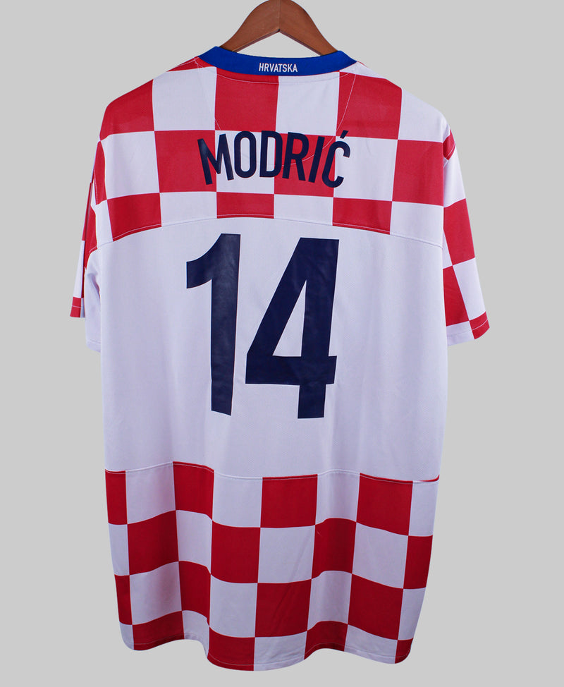 Croatia 2008 Modric Home Kit (XL)