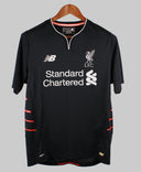 Liverpool 2016-17 Away Kit (M)