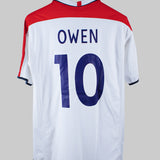 England 2005-06 Owen Home Kit  (L)