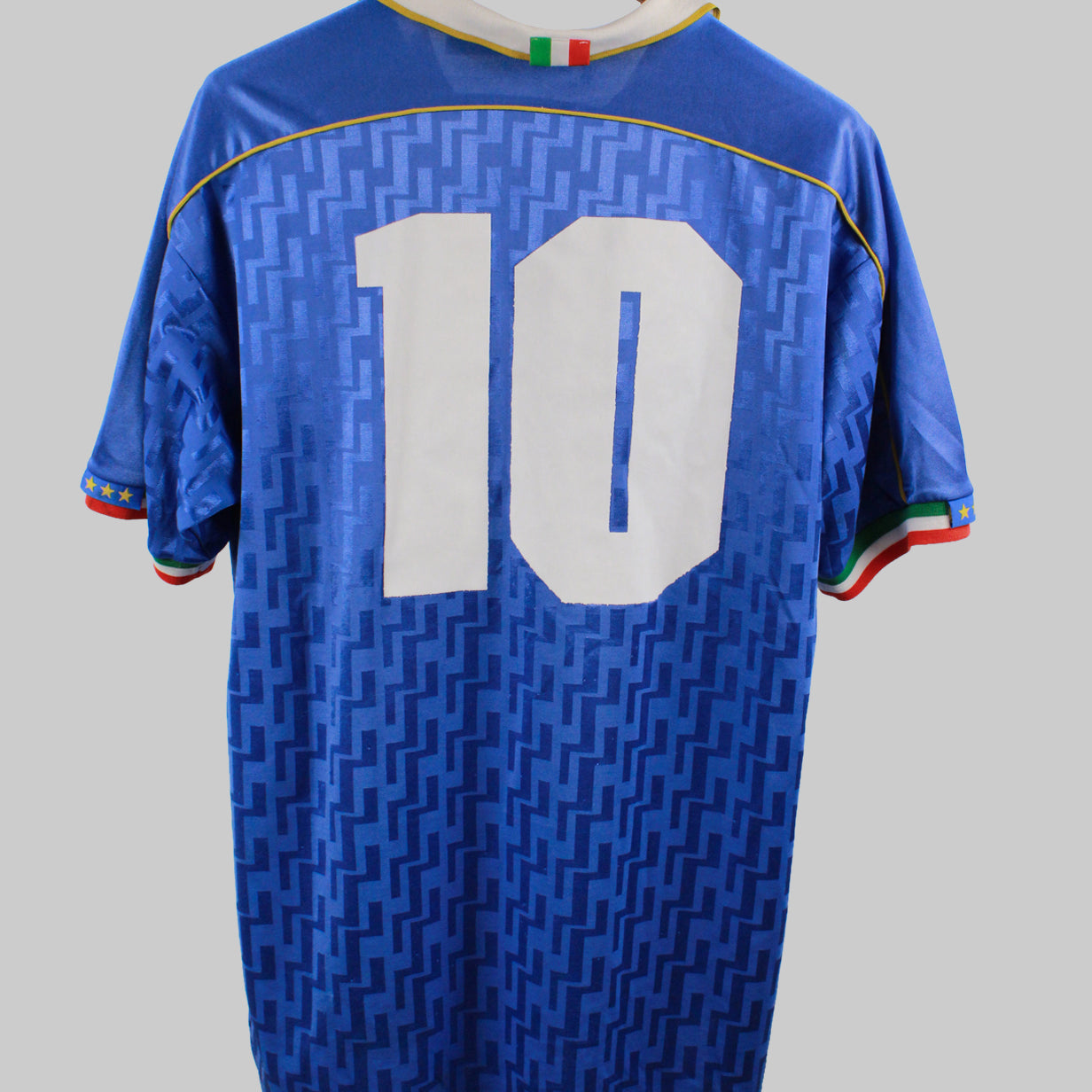 Italy 1995 Home jersey