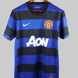 Manchester United 2011-12 Away Kit (L)