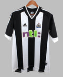 Newcastle 2001-02 Shearer Home jersey shirt