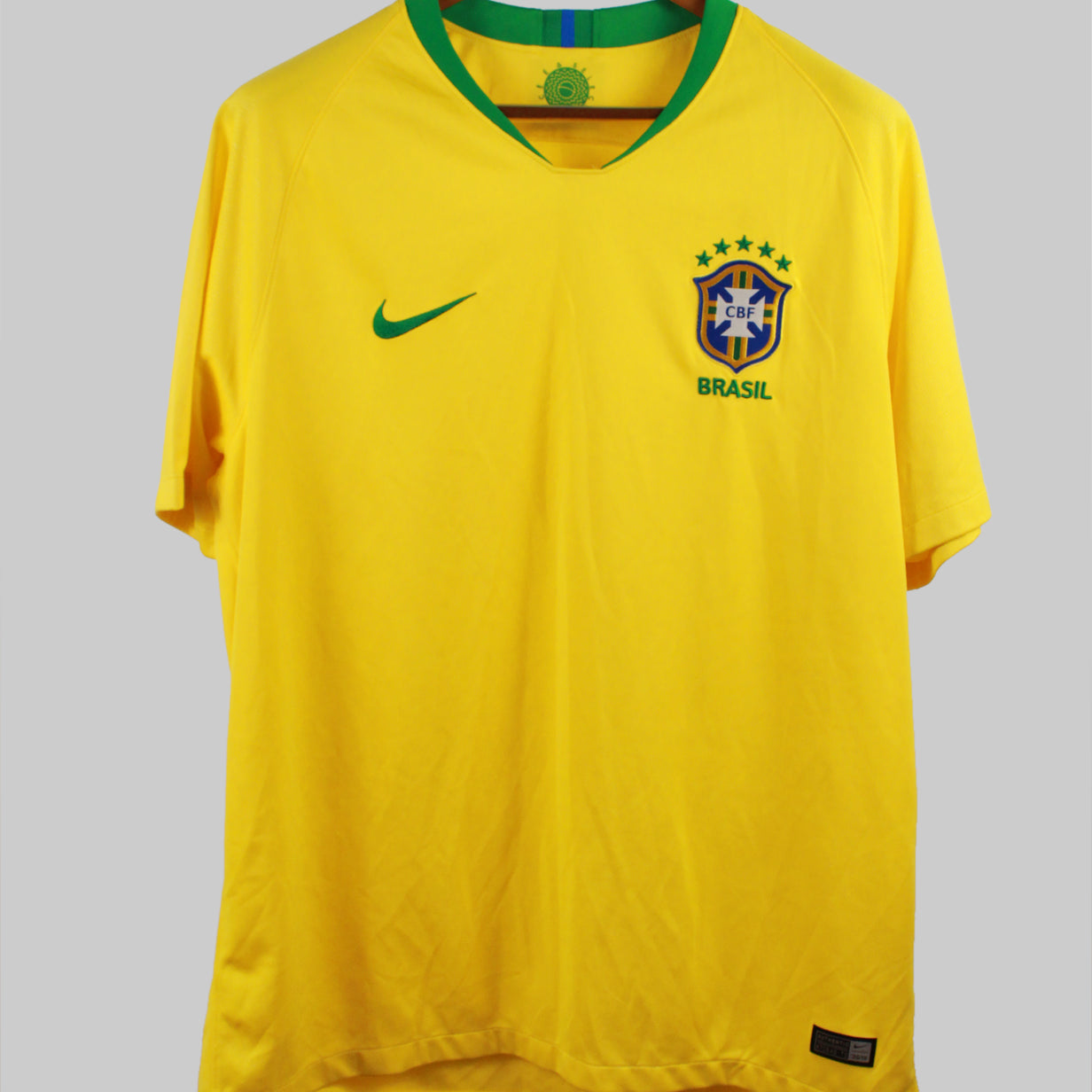 Brazil 2018-19  Home Kit (XL)