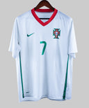 Portugal 2008-09 C.Ronaldo Away Kit (XL)