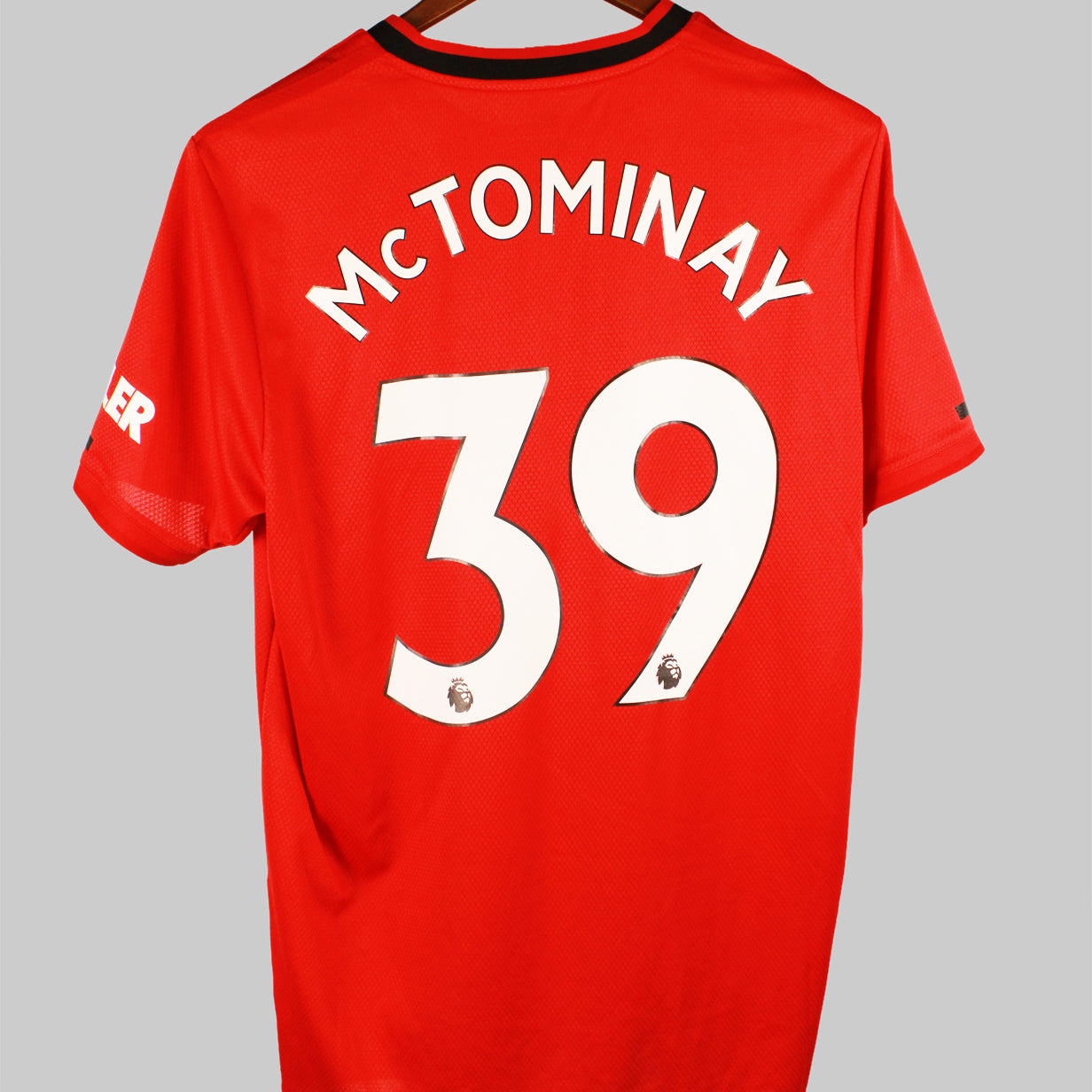Manchester United 2019-20 McTominay Home Kit (L)