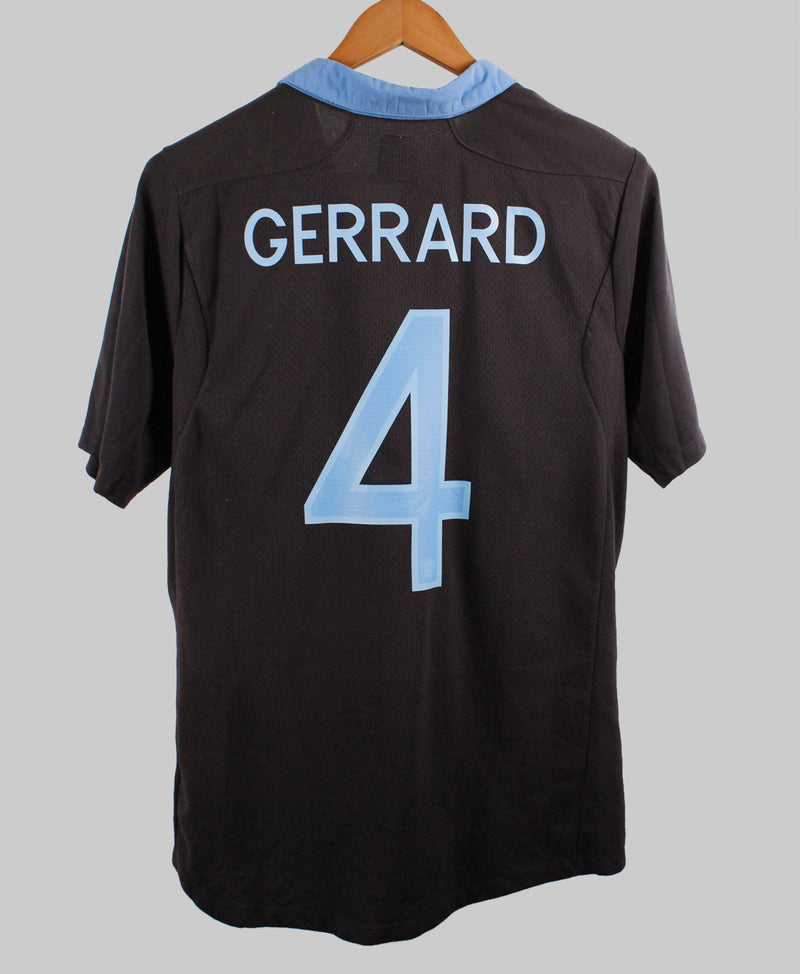 England 2011-12 Gerrard Away Kit (M)