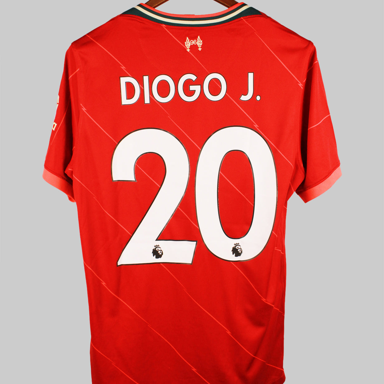 Liverpool 2021-22 Diogo J Home Kit (L)