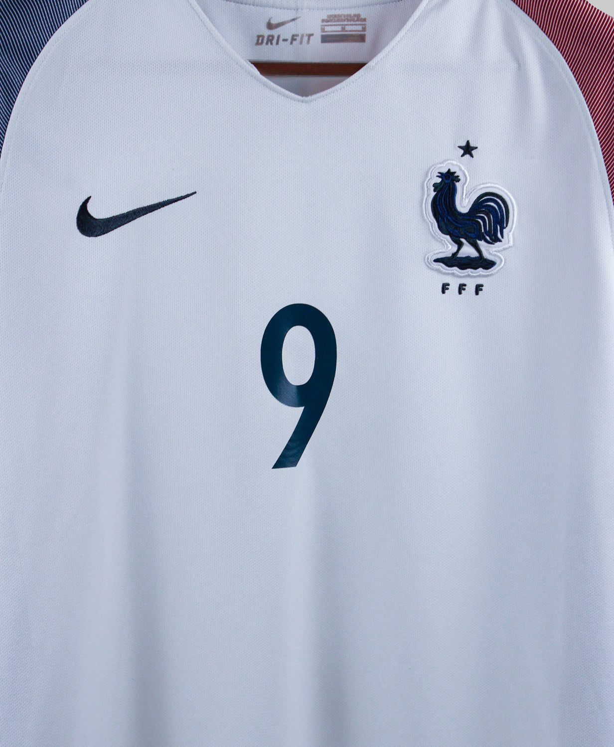 France 2016-17 Giroud Away Kit (M)