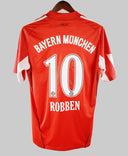 Bayern Munich 2010-11 Robben Home Kit (M)