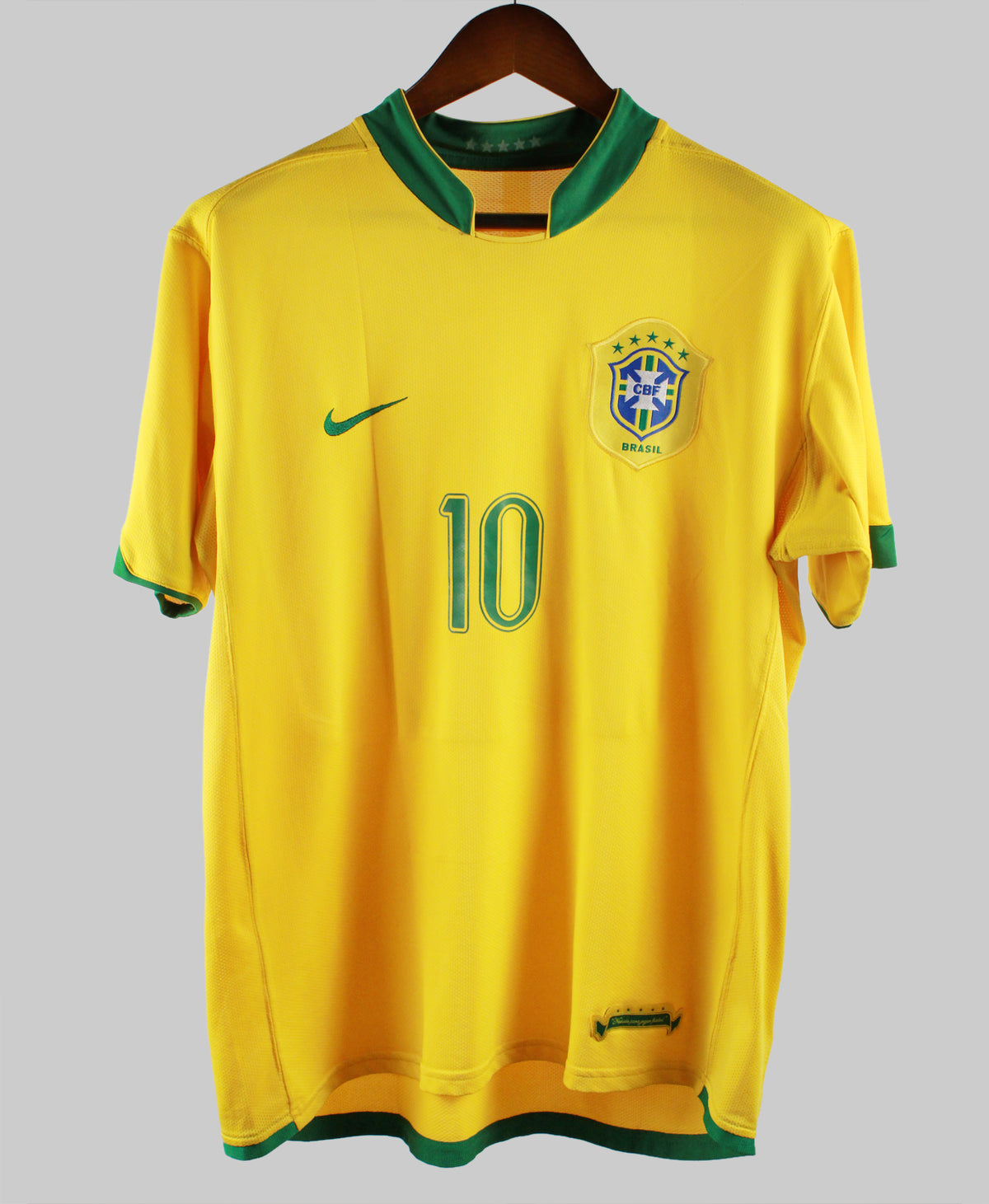 Brazil 2006-07 Ronaldinho Home Kit (L)