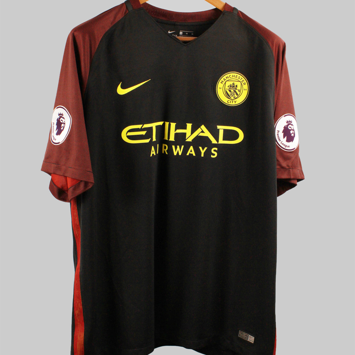 Manchester City 2016-17 Sagna Away jersey