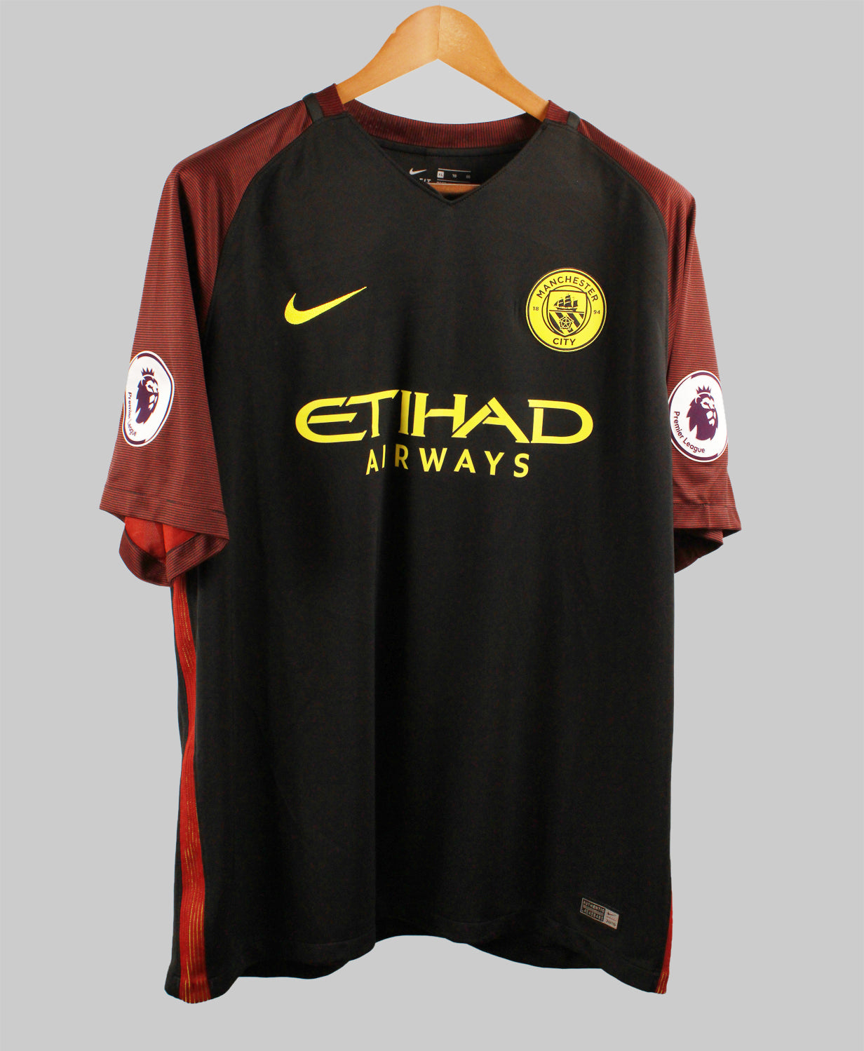 Manchester City 2016-17 Sagna Away jersey