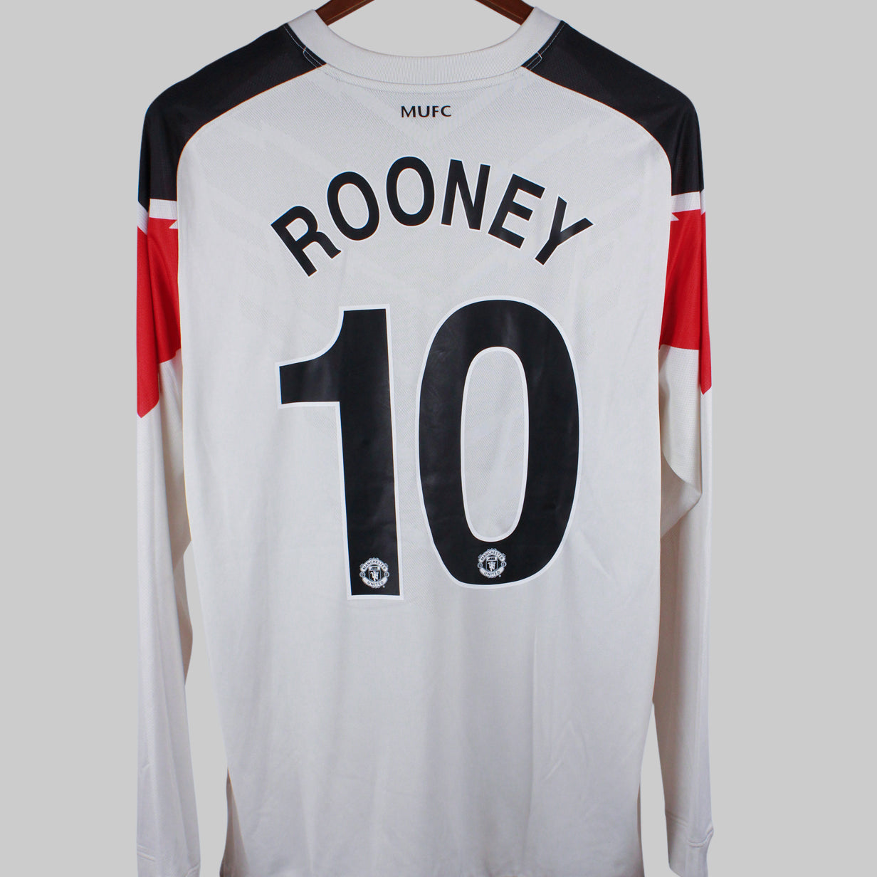 Manchester United 2010-11 Rooney Away Long Sleeve Kit (L)
