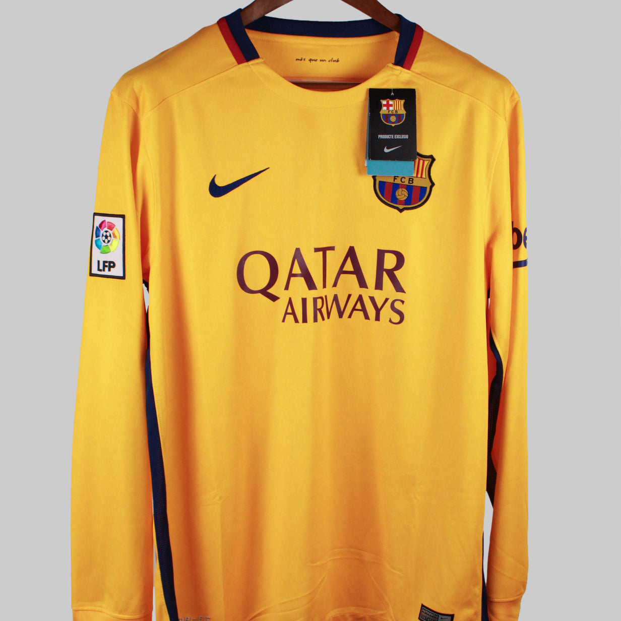Barcelona 2015-16 Messi Away Long Sleeve Kit w/Tags (L)