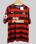 Newcastle 2018-19 Almiron Away jersey