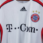 Bayern Munich 2006-07 Podolski Away Kit (XL)