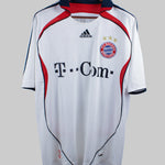 Bayern Munich 2006-07 Podolski Away Kit (XL)