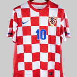 Croatia 2010-11 Modric Home Kit (M)