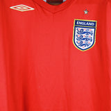 England 2005-06 Away Kit (L)