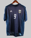Argentina 2002-03 Batistuta Away Kit (M)
