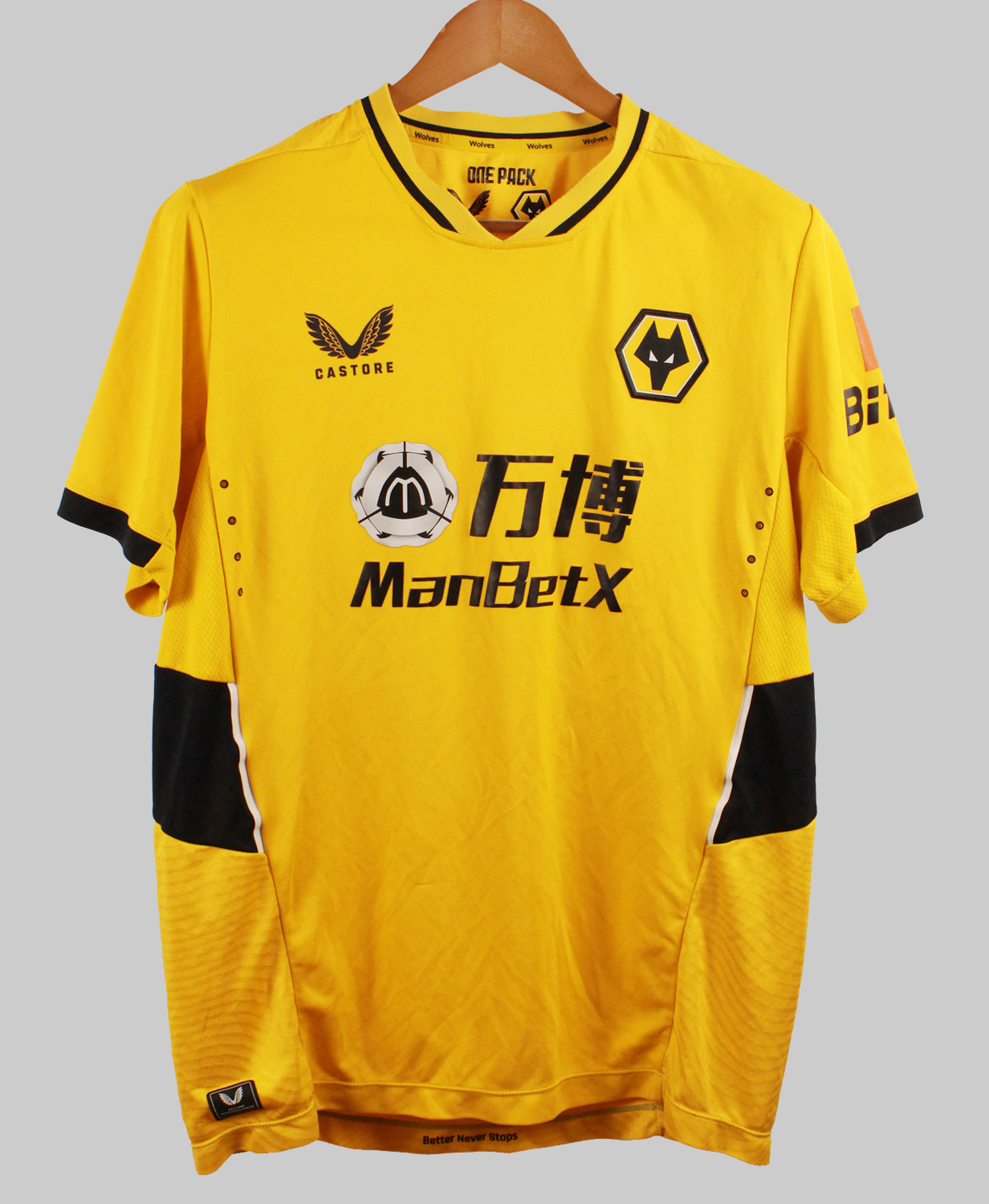 Wolves 2021-22 Dendoncker Home Kit (L)