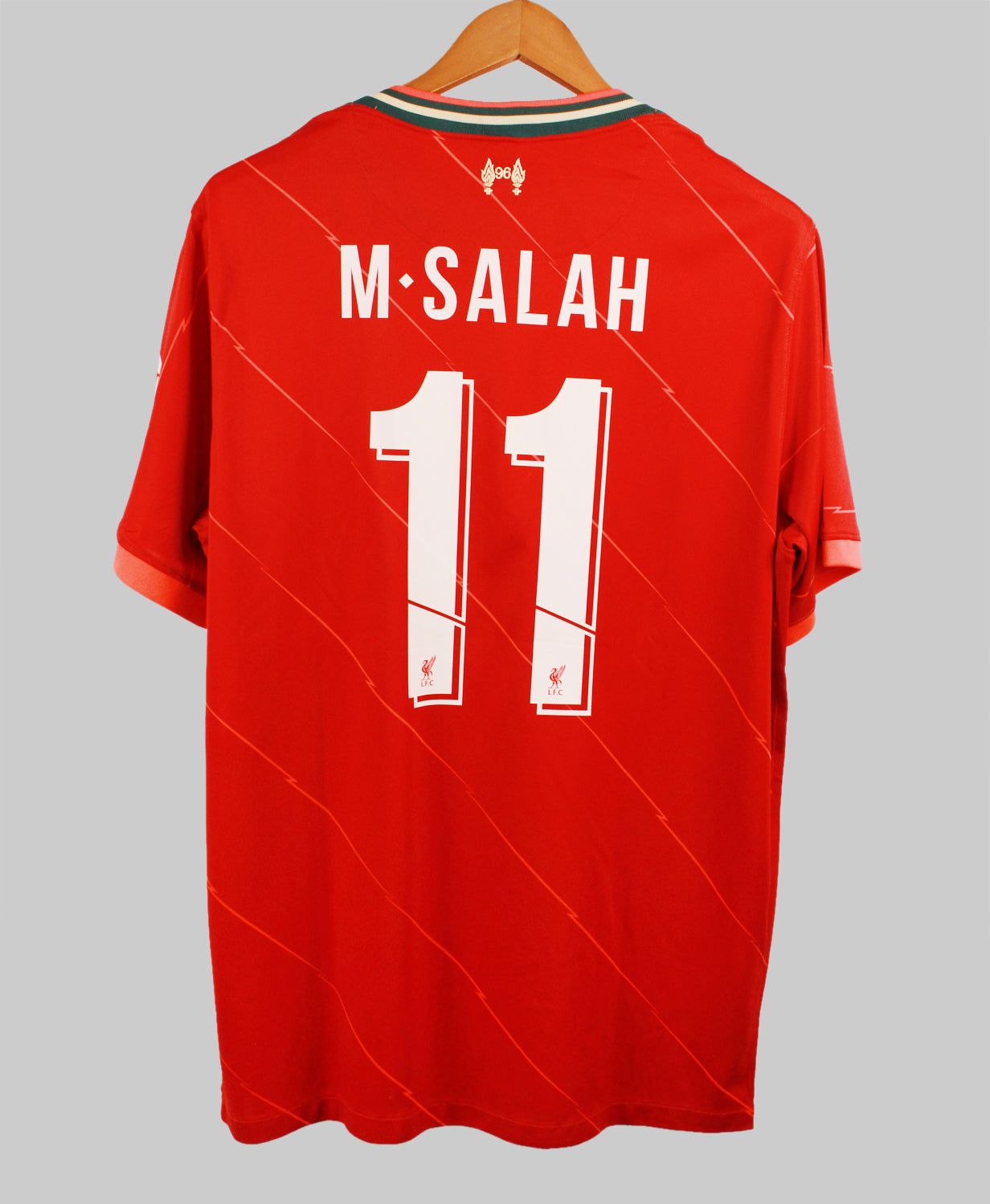 Liverpool 2021-22 Salah Home Kit (XL)