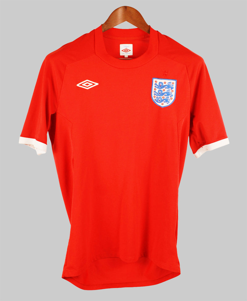 England 2010-11 Away Kit (M)