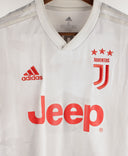 Juventus 2019-20 Ronaldo Away Kit (S)