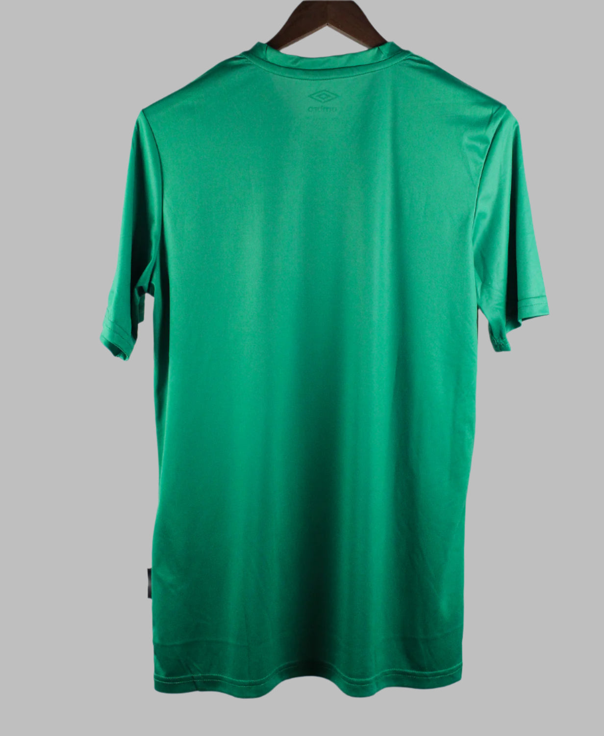 Zimbabwe 2021-22 Home Kit (L)