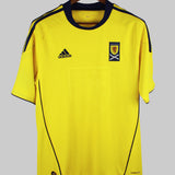 Scotland 2010-11 Away Kit (L)