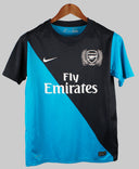 Arsenal 2011-12 Away Kit (YXL)