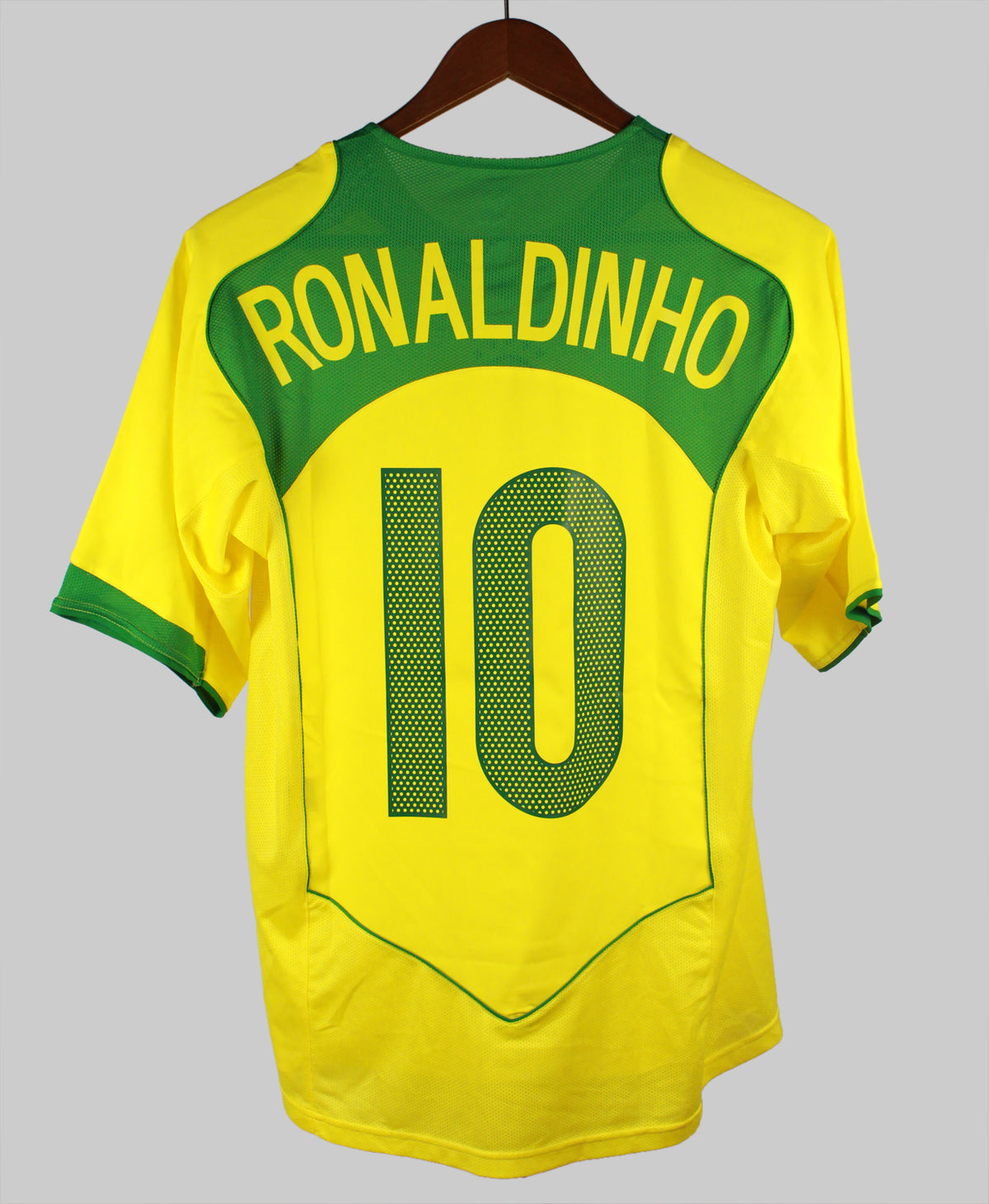 Brazil 2004-05 Ronaldinho Home Kit (M)