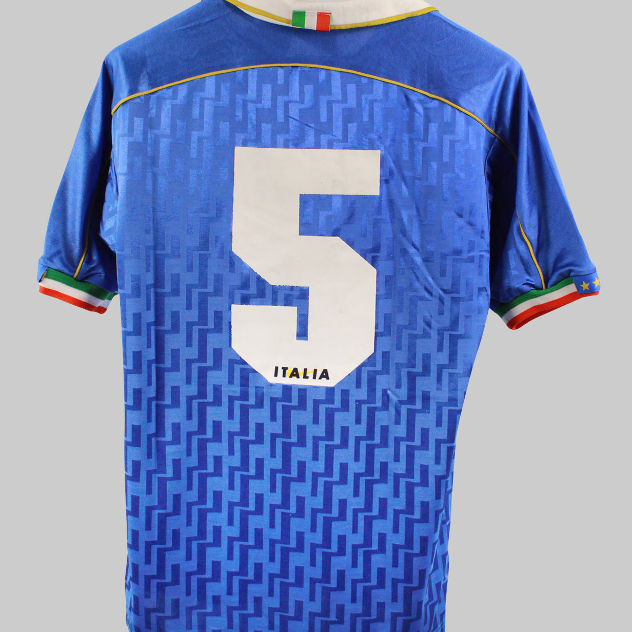 Italy 1995-96 Maldini Home Kit (S)