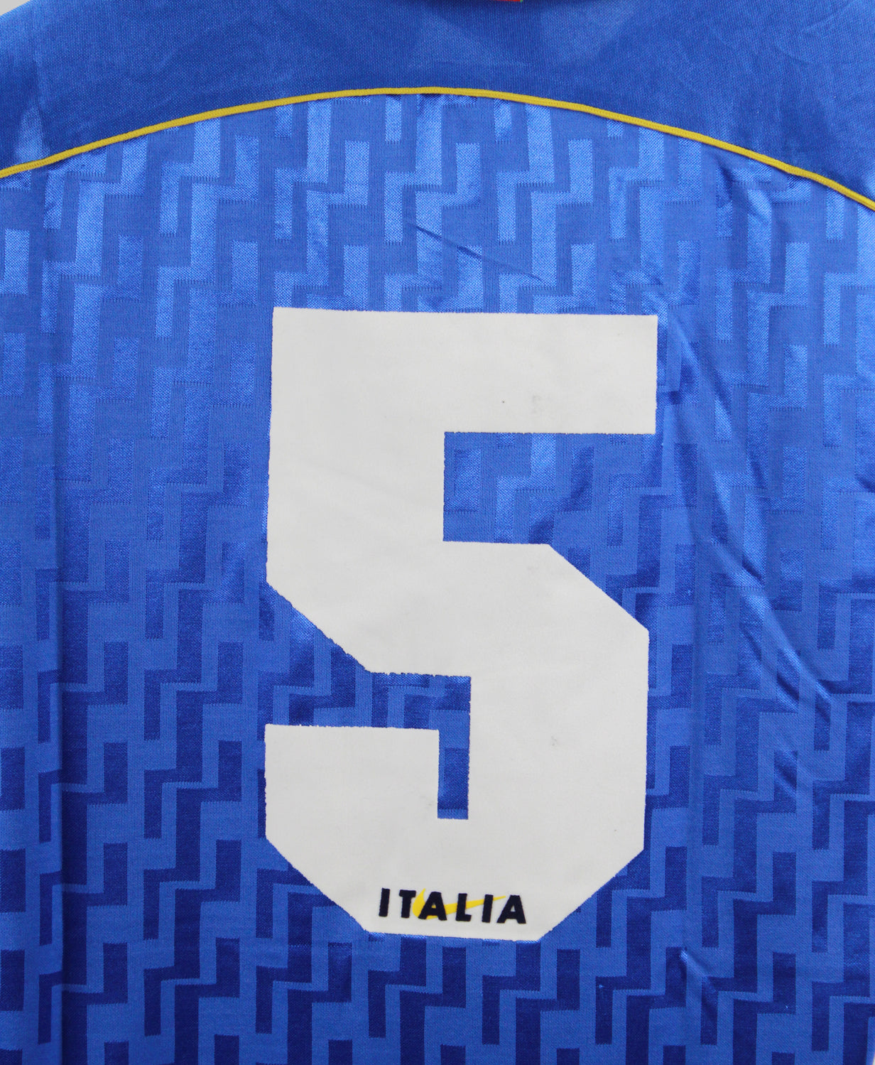 Italy 1995-96 Maldini Home Kit (S)