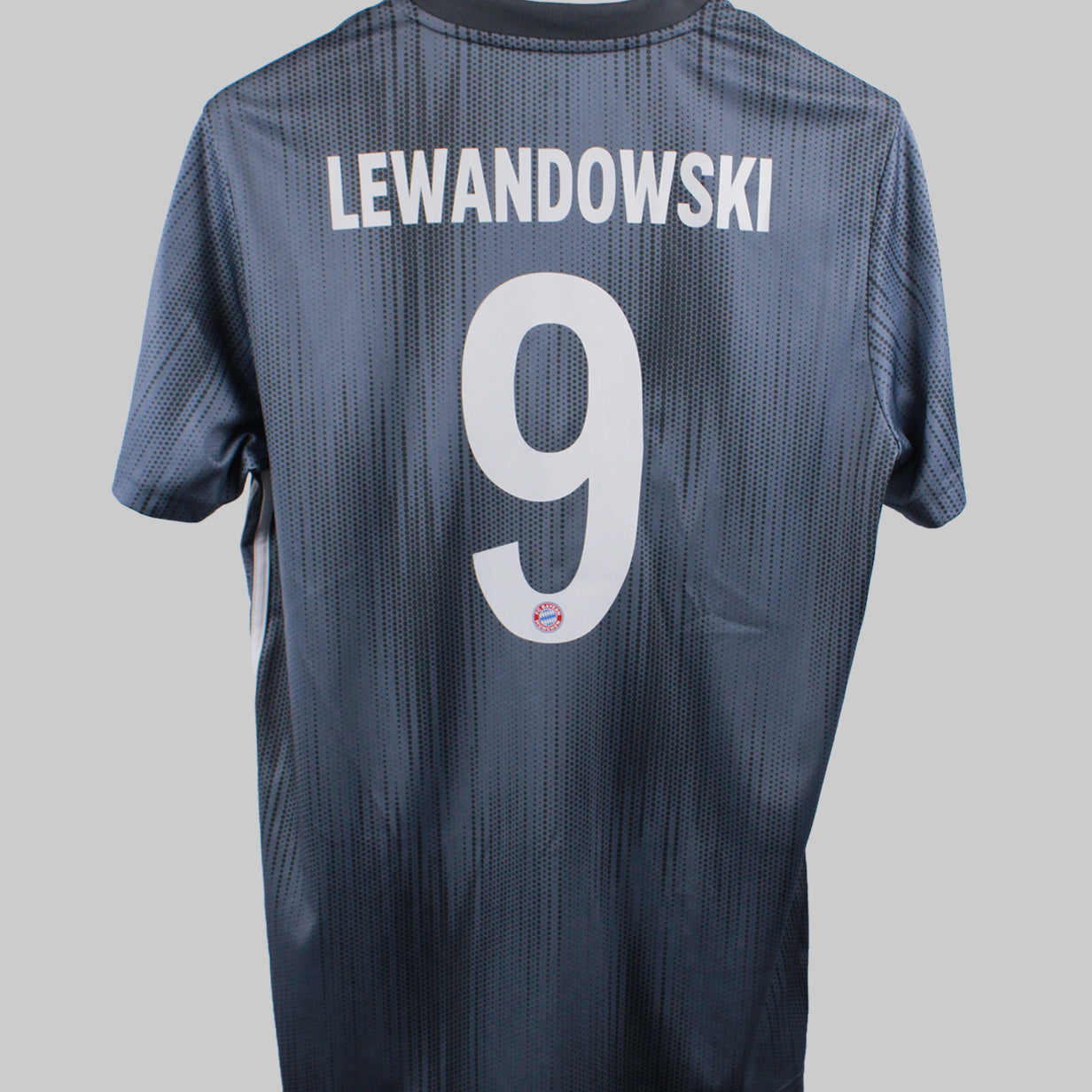 Bayern Munich 2018-19 Lewandowski Away Kit (L)