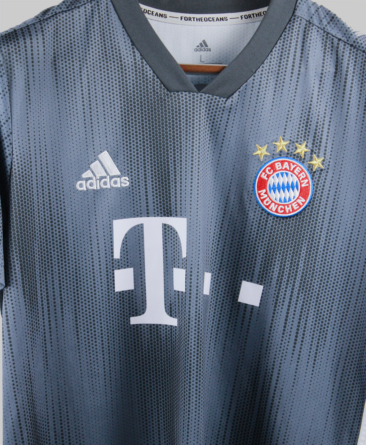Bayern Munich 2018-19 Lewandowski Away Kit (L)