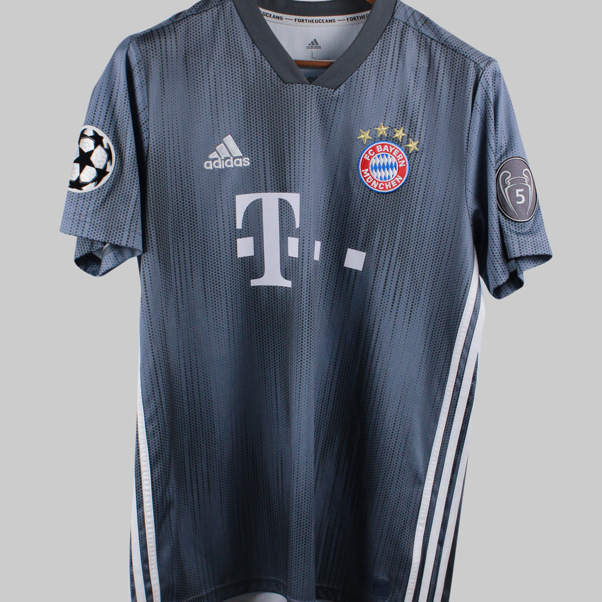 Bayern Munich 2018-19 Lewandowski Away Kit (L)